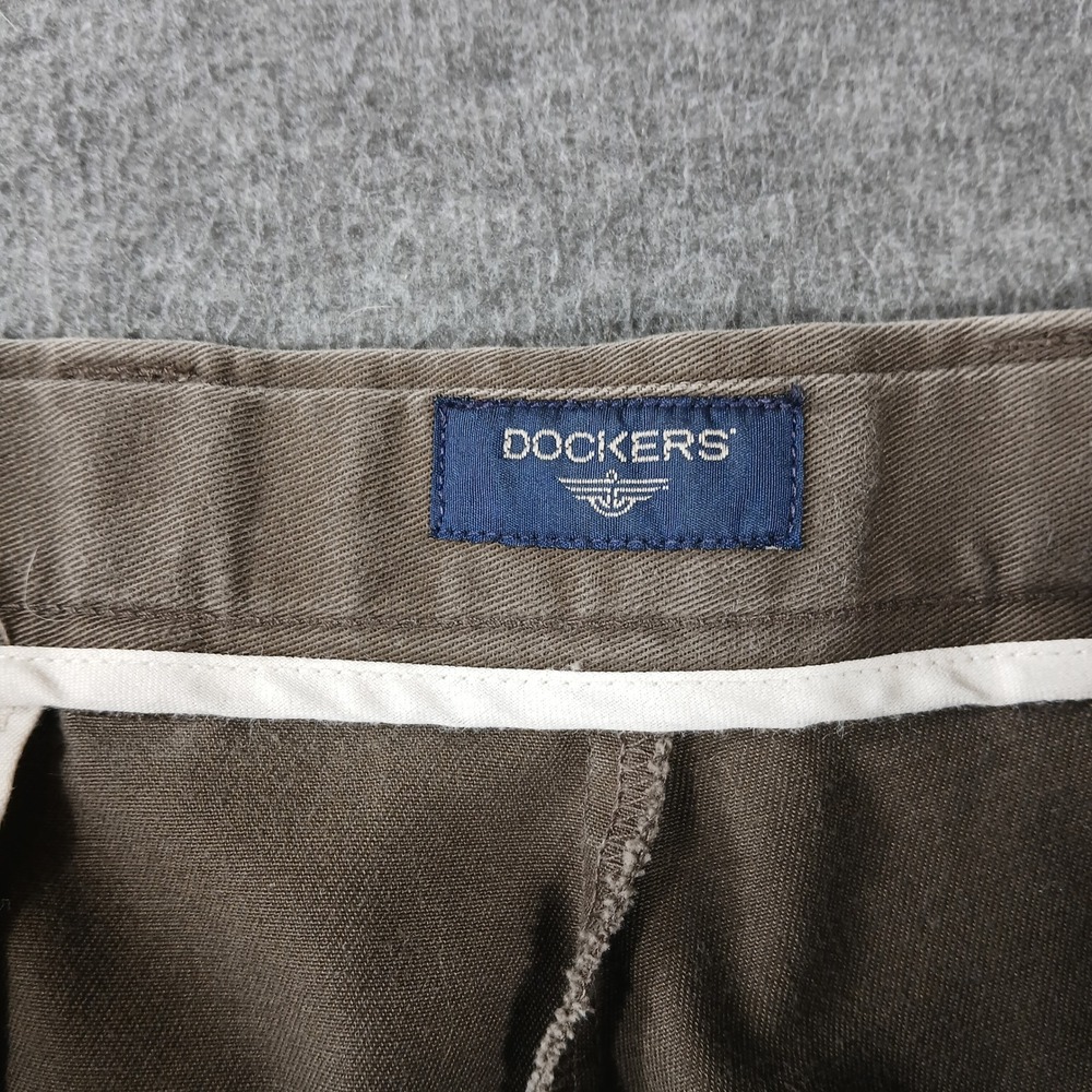 Dockers Chino Pants Mens 38x29 Brown Pleated Cotton Khakis 405616128 - Picture 9 of 9